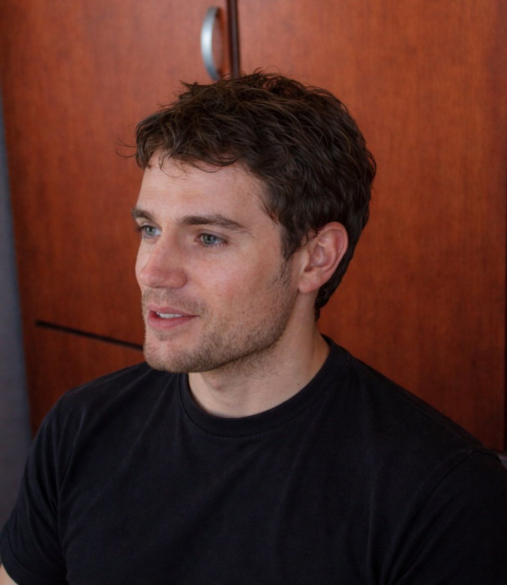 Henry Cavill's fake pr manager tweet media