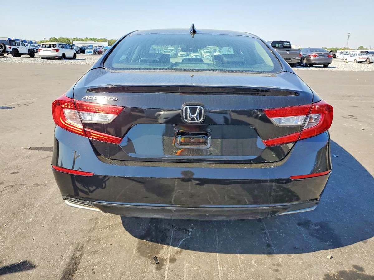 2018 Honda Accord EXL
Clean title
Fully loaded
67k miles

Ghc 155,000 - includes shipping