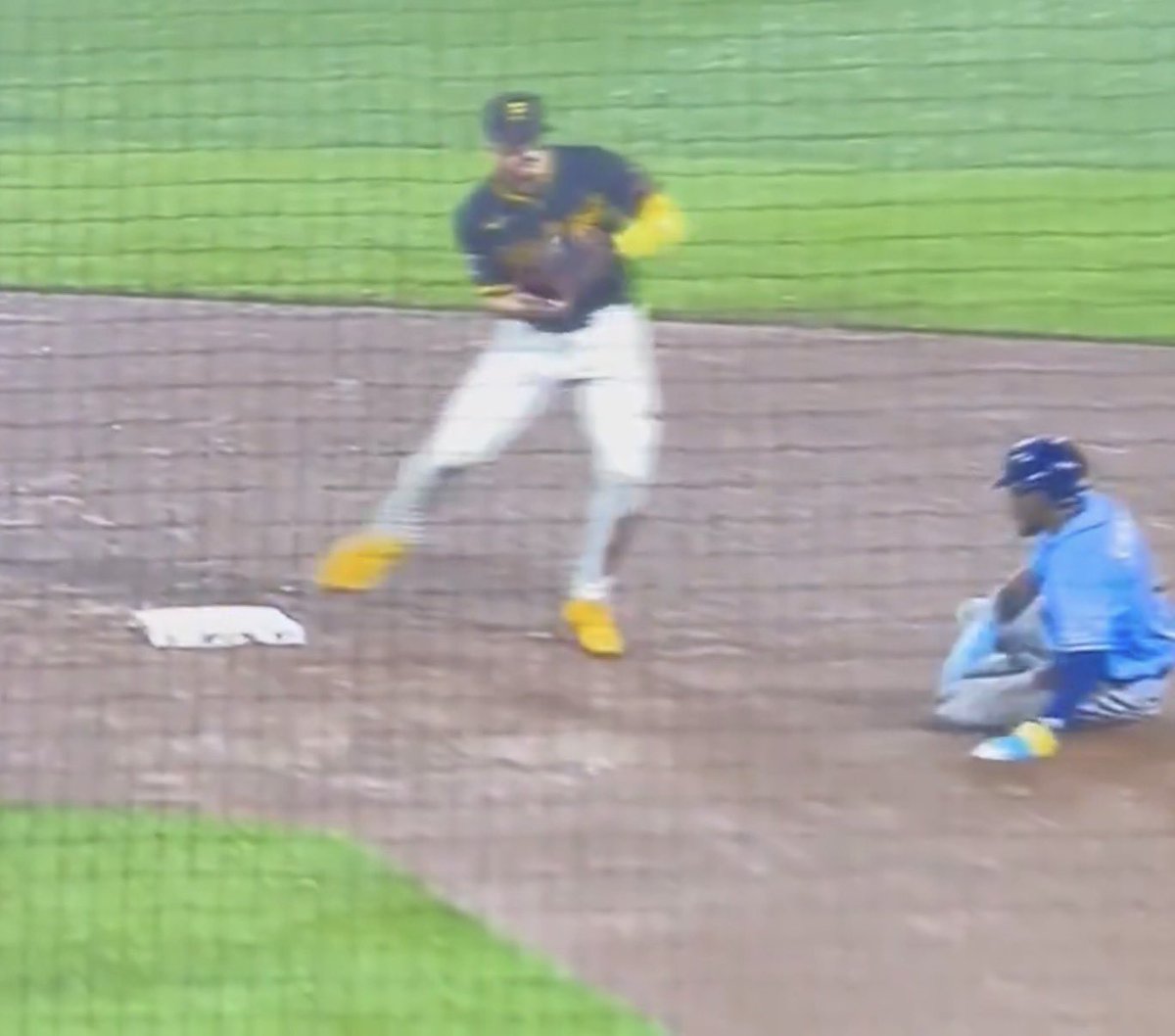 Daddy Fungo tweet media