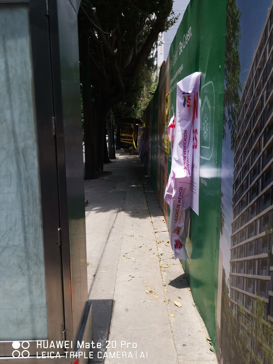 Veronic_Anzures's tweet photo. Queremos denuncia a @inveacdmx y @AlcaldiaMHmx que ya observamos intentos de quitar los sellos, evidencia fotográfica abajo. Recordar que #ViolaciónDeSellos es #Delito, favor de realizar #Verificacion, además... 🧵 https://t.co/GG9ueFetGt