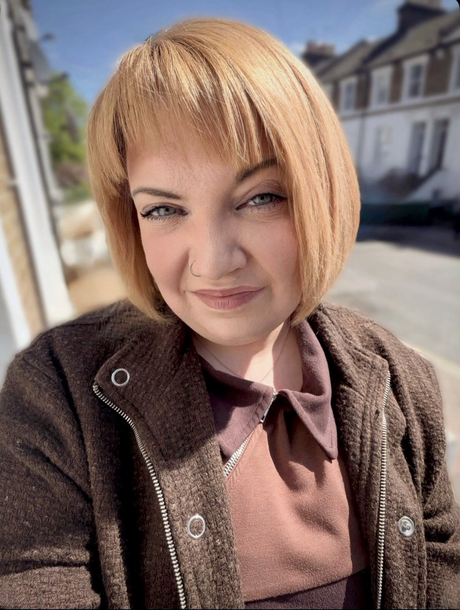 kelly_xm_'s tweet image. Make today sparkle ✨ 💖

#selfie #selfiegram #feelinggood #london #fyp