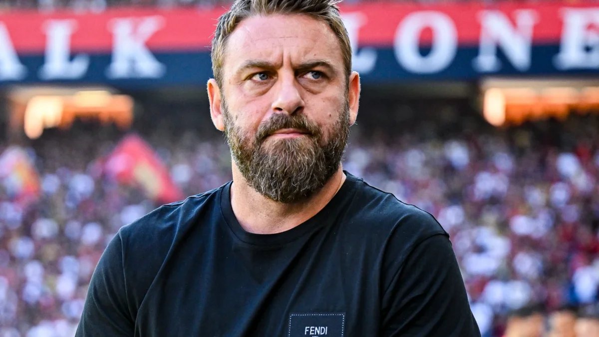 PagineRomaniste's tweet image. #DeRossi sul futuro di #Baldanzi: ” Se c’è la possibilità che resti? Magari, lo vado a prendere direttamente a casa io” 

#ASR #ASRoma #Roma #Genoa 

pagineromaniste.com/de-rossi-sul-f…