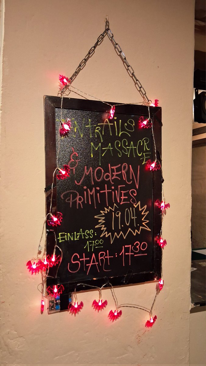 em_hro's tweet photo. Thank you very much, Göttingen!
🤝 Modern Primitives, The Prim, Miriam &amp; Theaterkeller Crew!
Halle is next tomorrow!
#music #band #tour #grindcore #powerviolence #fastcore #live #show #concert #goettingen #diy https://t.co/ScsZyiEVJB