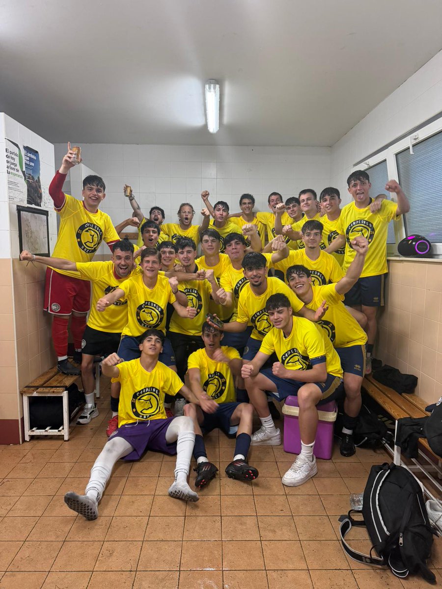 🏆 ¡¡¡CAMPEOOONESSS!!! 

✅ El Juvenil C consigue el título liguero tras vencer al Ribert. 

🙏 Esto abre la puerta al posible ascenso a Regional Juvenil, dependiendo de lo que haga el Juvenil B en las últimas jornadas, ¡y con opciones de pelear el playoff a Liga Nacional!