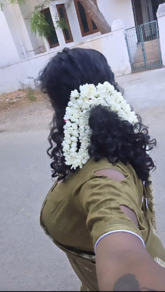 ꜱᴜɴɪᴛʜᴀ ꜱ ❀ tweet media