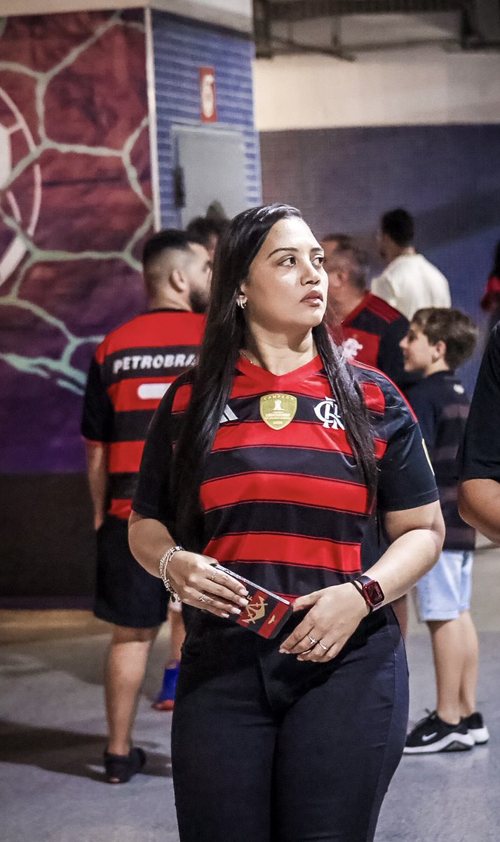 Ale_BdaSilva's tweet photo. Nos domingos vestimos vermelho e preto ❤️🖤 #maraca #flamengo #FLAxDIM #libertadores https://t.co/2WBhMj8RwD