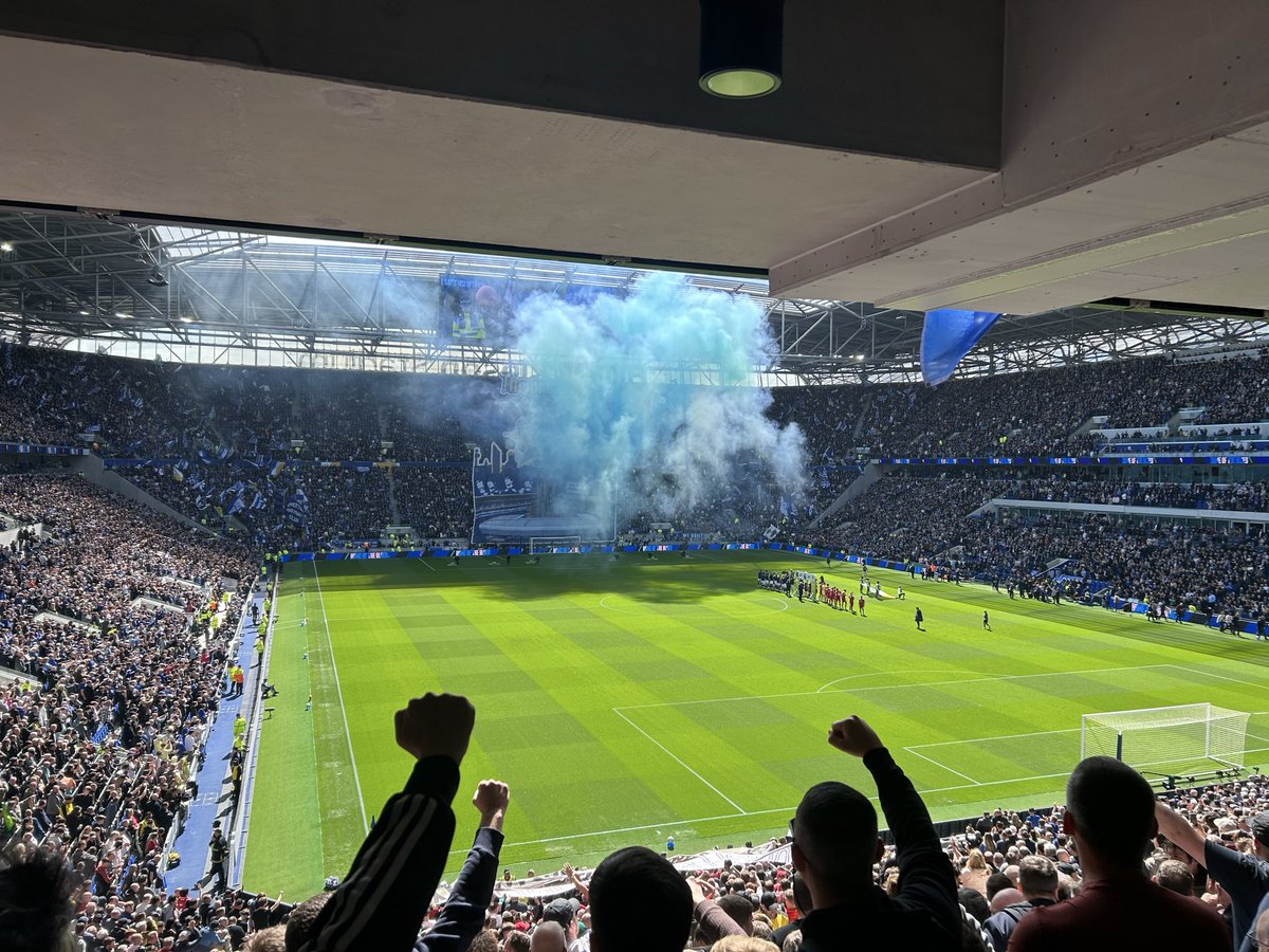Mathew8Evans's tweet photo. Everton away
Derby day delight🔴🔥 https://t.co/KJkR8ER4qC