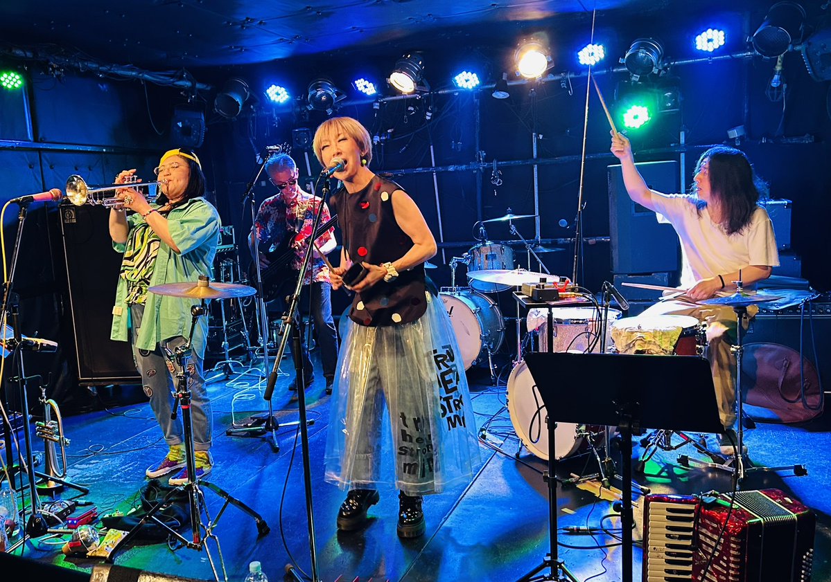 コマツ（我々／デアデビ） tweet media