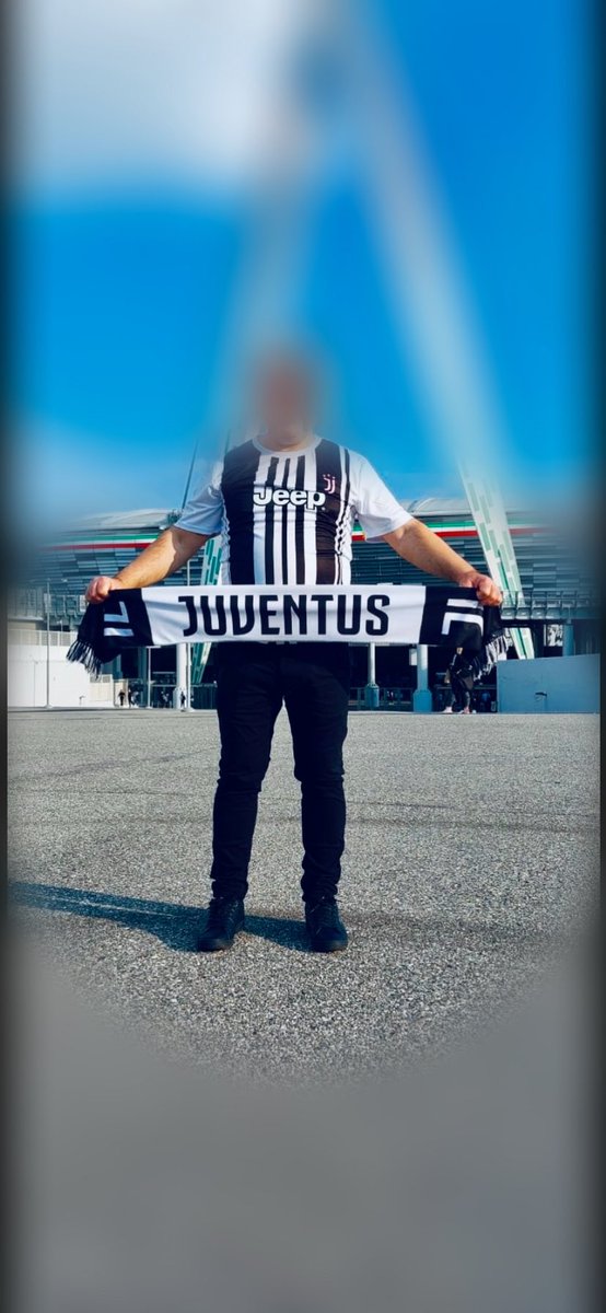 Goldrake1810's tweet photo. 1^ volta allo Juventus Stadium 🏟️ 
Emozione FANTASTICA 😍 e MERAVIGLIOSA 😍… UNICA… come la nostra JUVENTUS 🤍🖤
#finoallafine 💪🏻 #juventus #juve #finoallafineforzajuventus #juventusbologna https://t.co/xPhsnGrCwZ