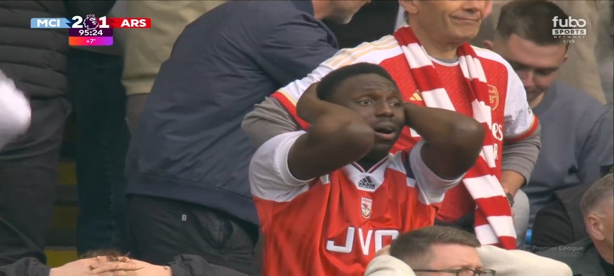 probablymudia's tweet photo. Arsenal when they see the eventuality we told them to worry about. https://t.co/VWOmT6tVOe