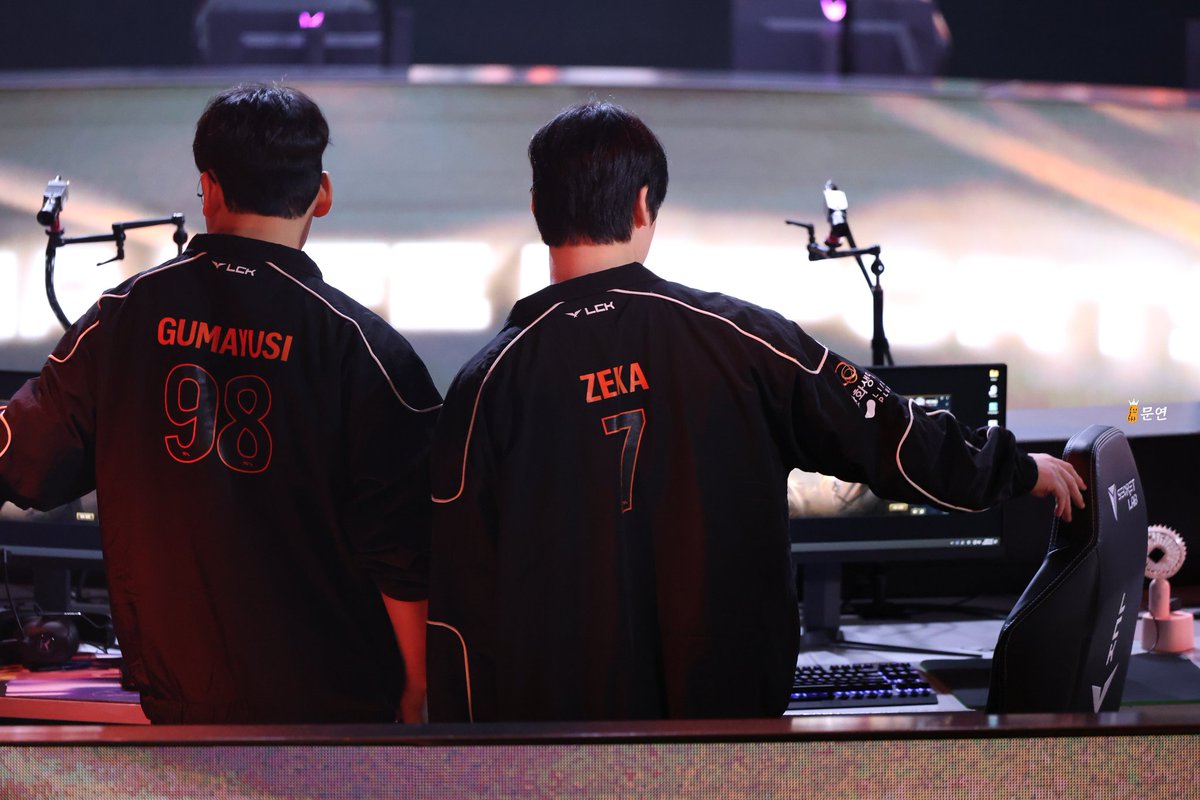 𝒦𝒶𝒾𝓇𝒾 ✨️ tweet media