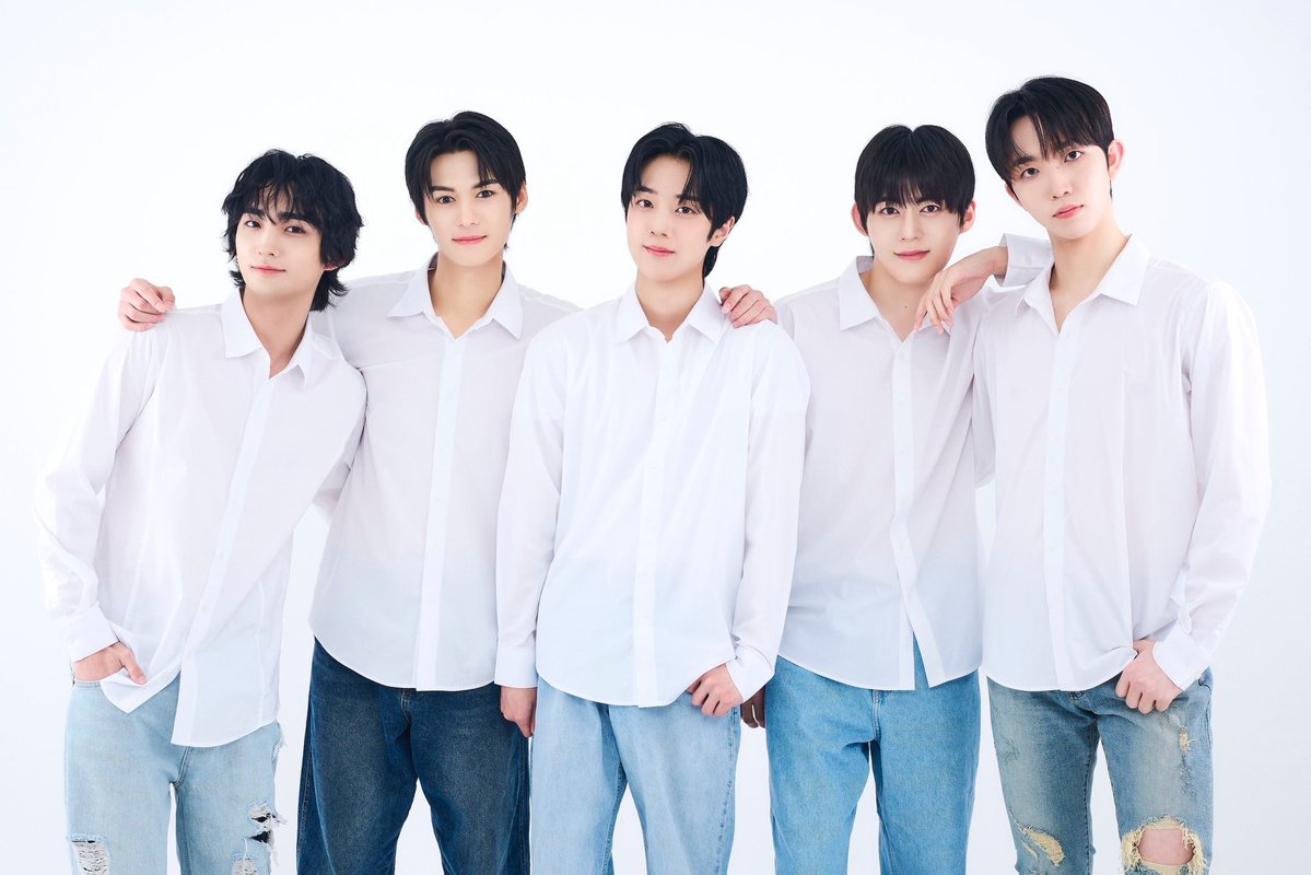 soompi's tweet image. #BXB To Part Ways With Agency After Holding A Final Fan Meeting In May
soompi.com/article/183436…