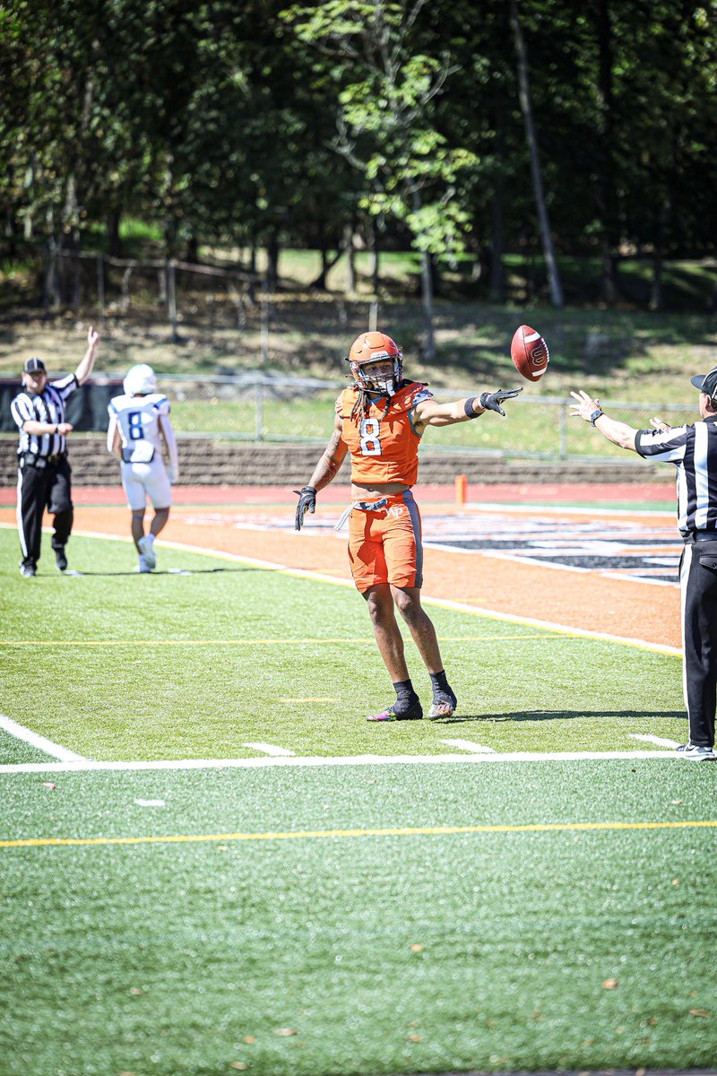 D1, D2 eligibility 
3-4 years of eligibility 
Wide Receiver 
6'3
215lbs
4.38 40
Just need a opportunity!
Film is ready to be sent out!