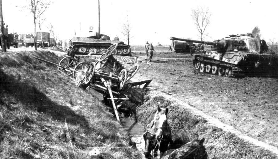 Voices of WW2 tweet media