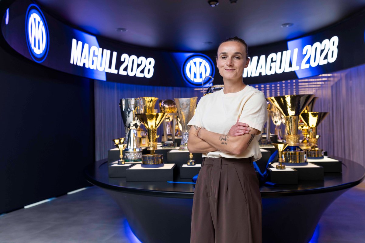 Inter_Women's tweet photo. Il viaggio continua: Lina Magull rinnova fino al 2028 🖤💙
👉 https://t.co/4sQDVJcoRs https://t.co/MwY7TYIwTM