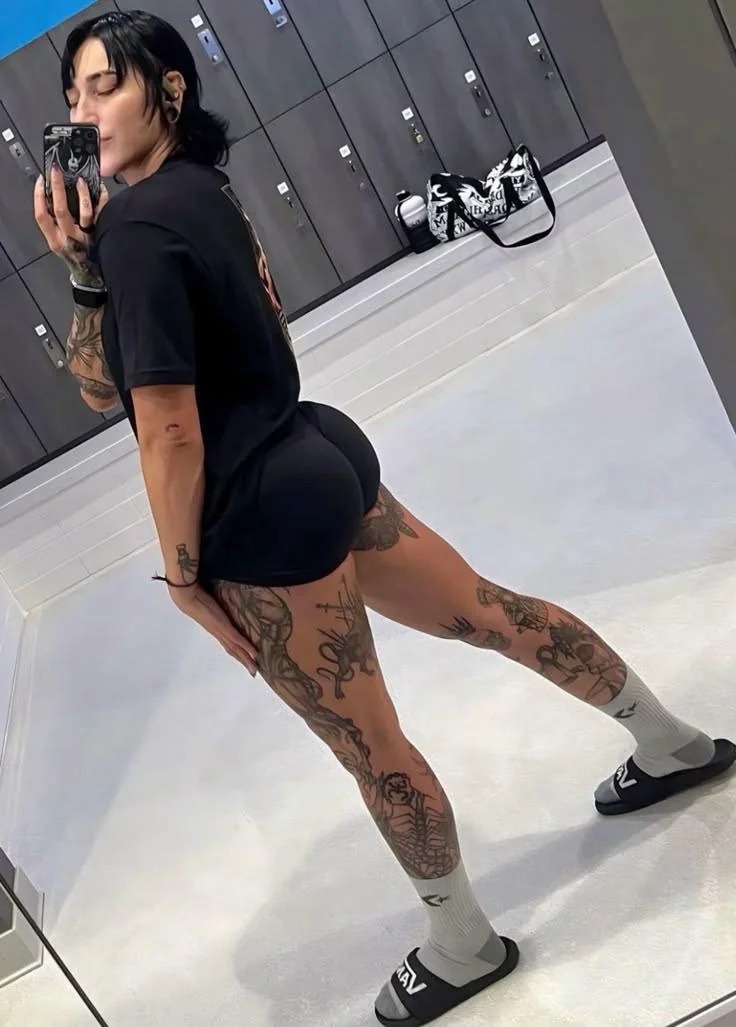 MAMI RHEA. tweet media