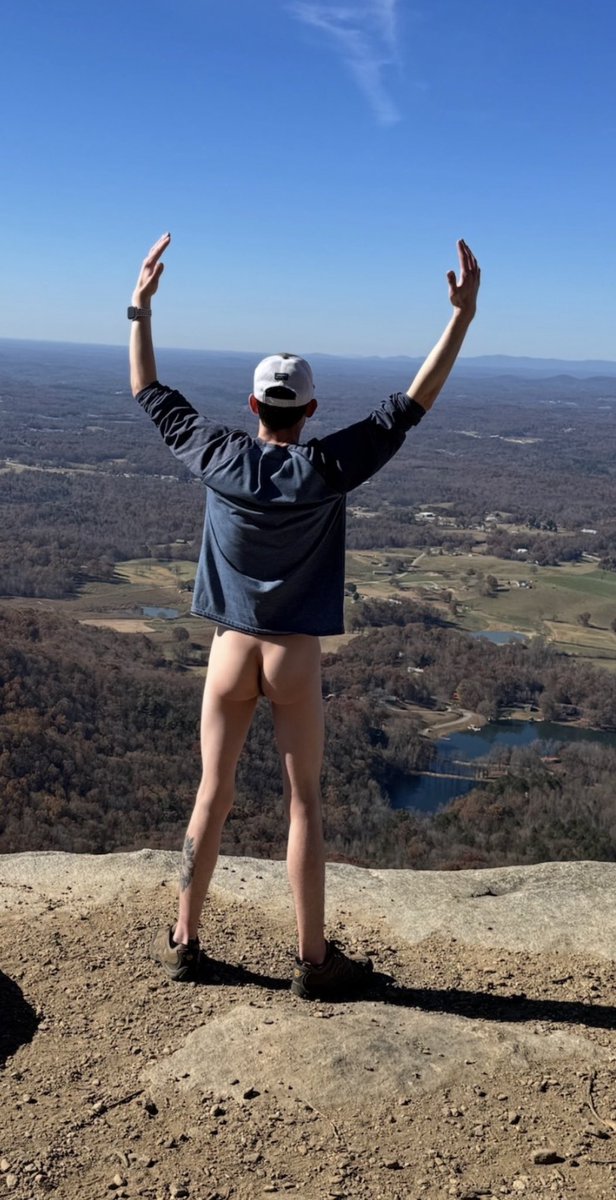 BlakeSteelAtl's tweet photo. What it must feel like to be on top of the world! https://t.co/er607AXcwT