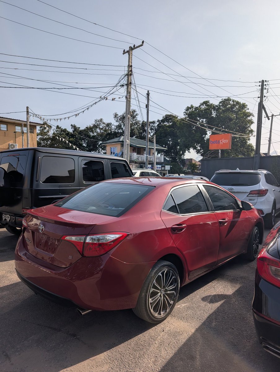 Olóyè. tweet media