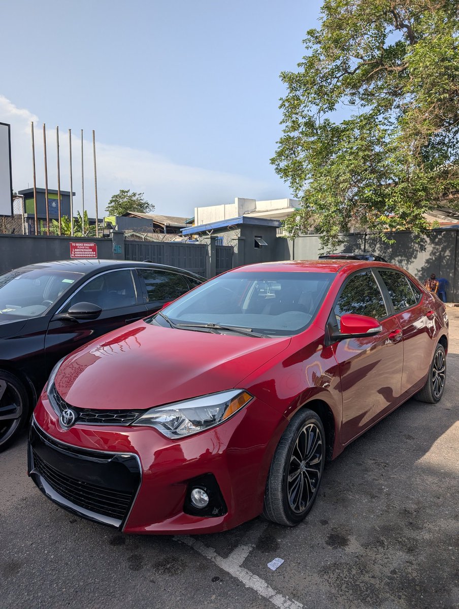 Olóyè. tweet media