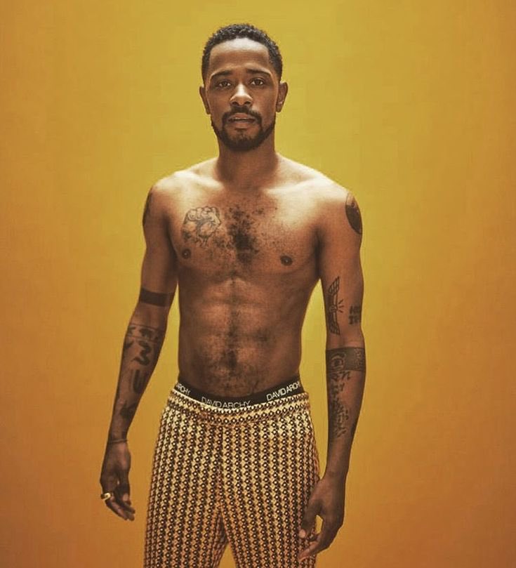 Male Central tweet media