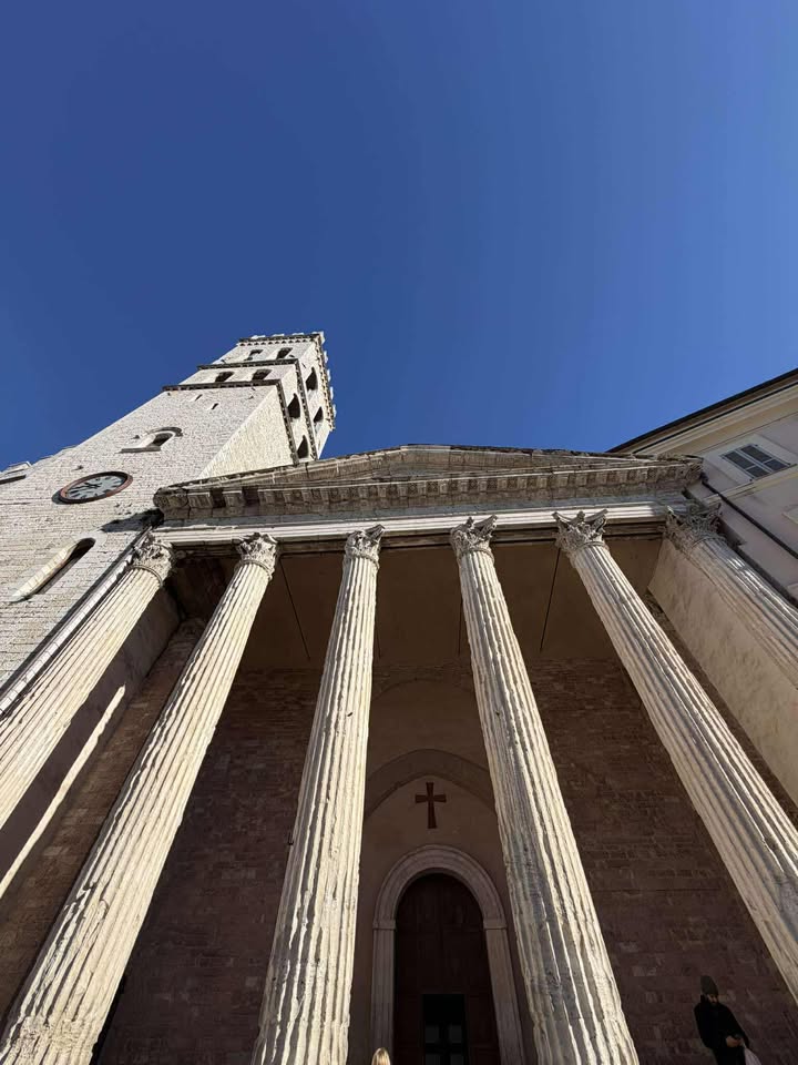 Assisi Italy tweet media