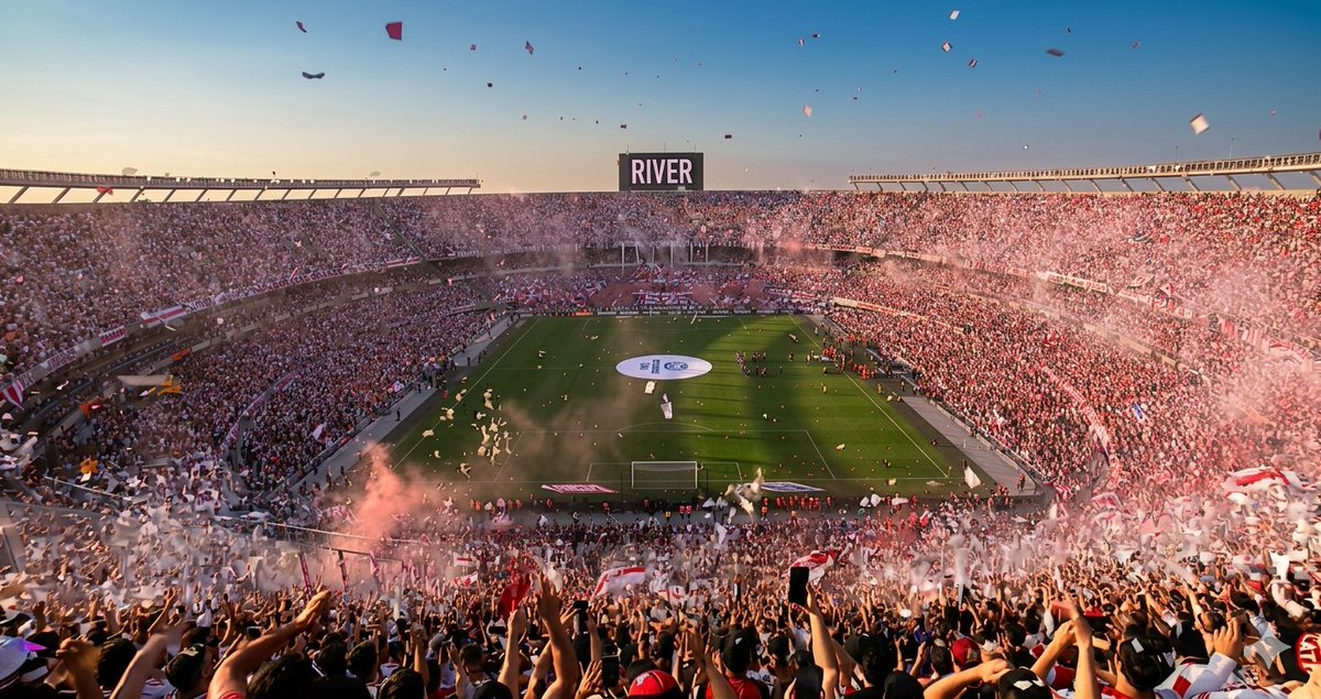 ¡M-O-N-U-M-E-N-T-A-L! 🐔