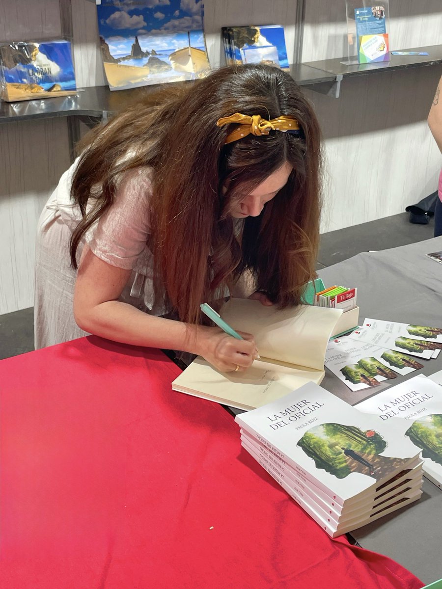 Paula R. tweet media