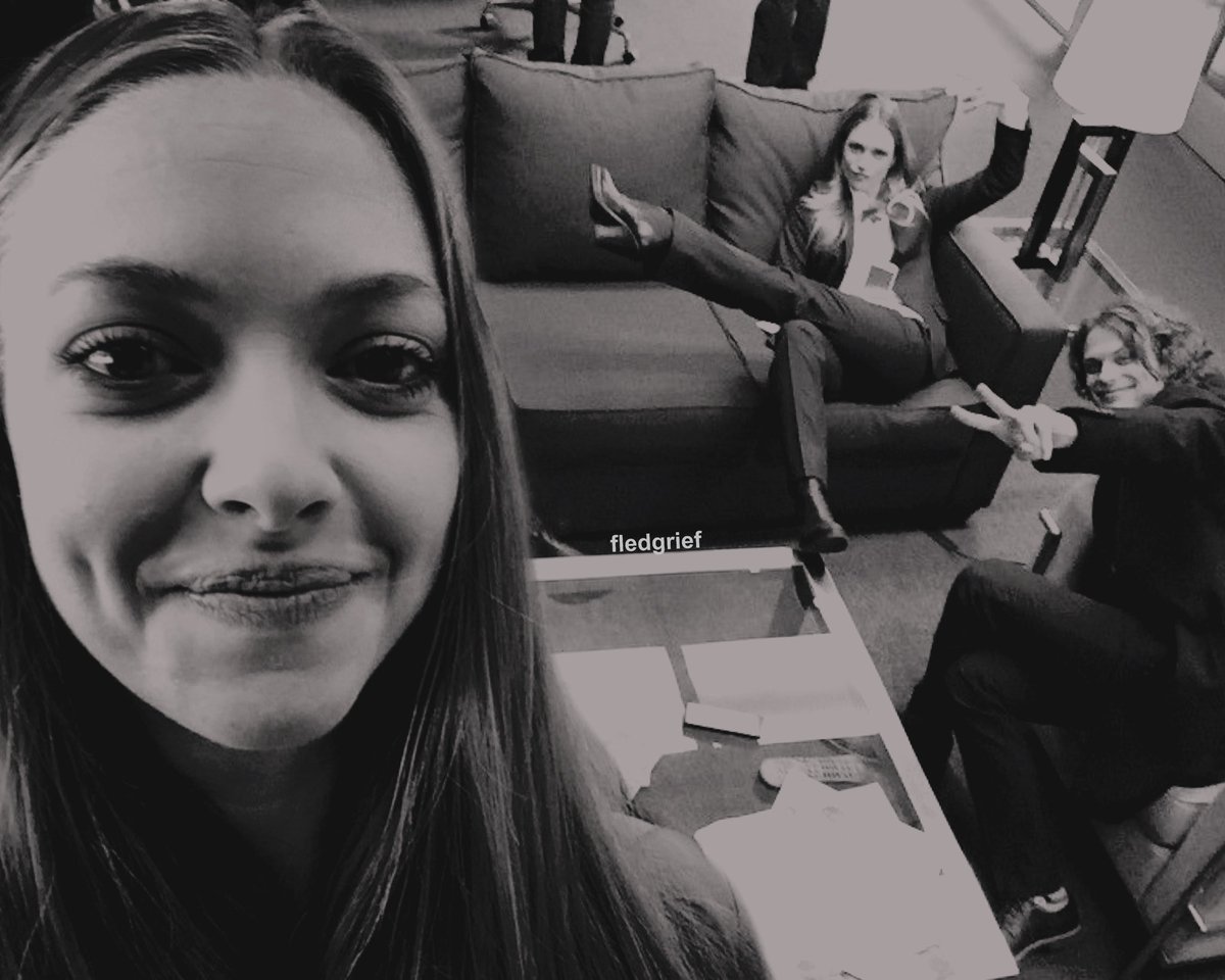 *‍‍ ‍‍ agent—quinn . ‍ tweet media