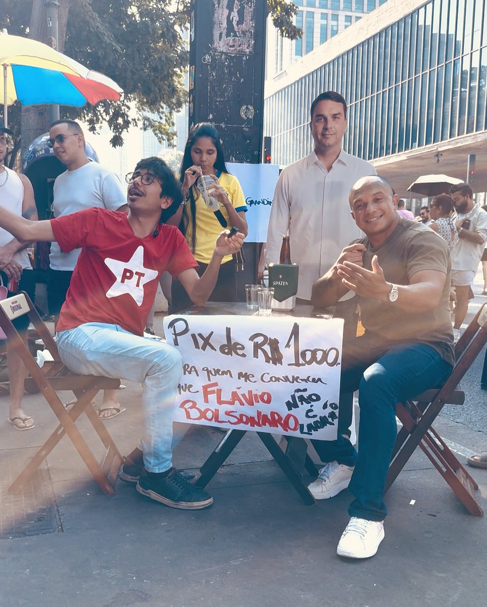 Douglas Garcia tweet media