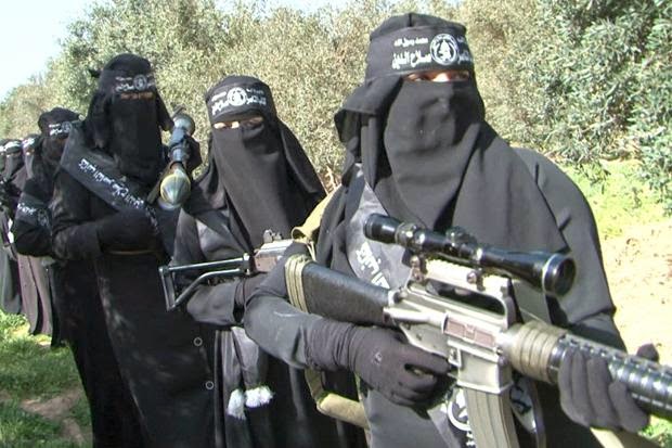 8FrancoGonzalez's tweet photo. @gazanotice Israel gave Gaza to the invented Palestinians in 2005. Plus the 12-15 Muslim towns by Jerusalem area. The Gaza real estate is by the Mediterranean sea. The towns are by the holy land that attracts tourist from around the world. What else does the Palestinians want? #HAMASGirls https://t.co/MBvsfUDpvk