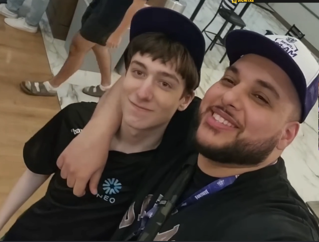 Rizernn's tweet photo. Let's be great today king https://t.co/clRJc1es9S