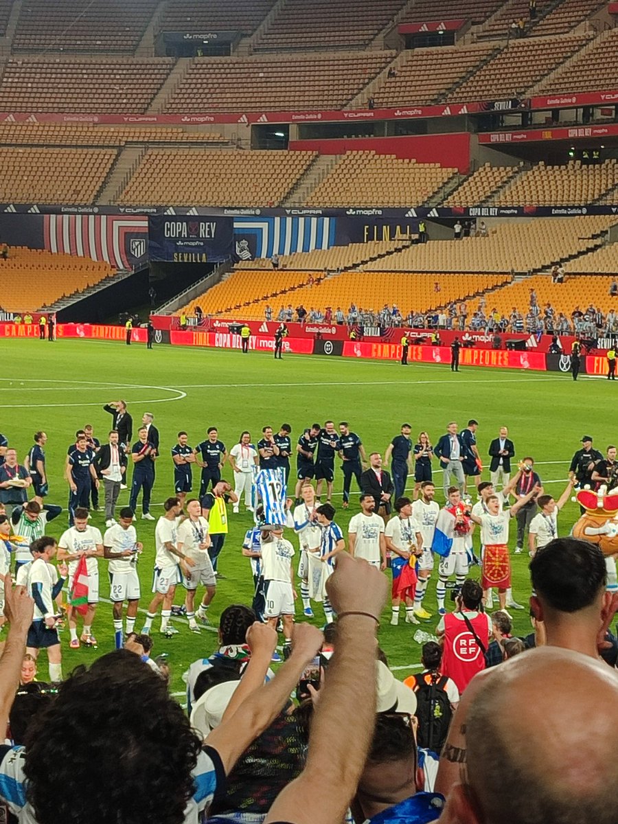Eneeritz_'s tweet photo. 18.04.2026 🥹🥹🥹💙💙💙 https://t.co/26sHbr0Zns
