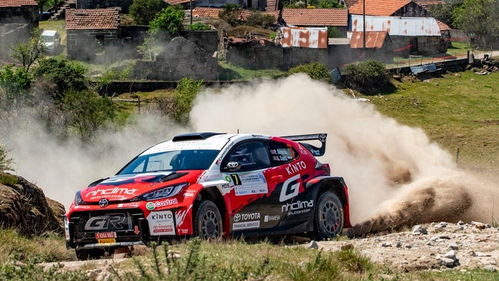 sportmotores's tweet image. #CPR - #RaliTerrasdAboboreira: Pedro Almeida começa com um pódio

“Não começámos da melhor forma – o primeiro dia não foi bom - mas à medida que fomos somando quilómetros, ganhámos confiança e estivemos a um bom nível!"

Leia mais: iris.cpidt.pt/publishing20/!…