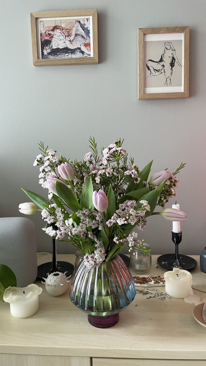 alisonclaire's tweet photo. It’s spring if you ignore the temperature https://t.co/8mlrtY16PR