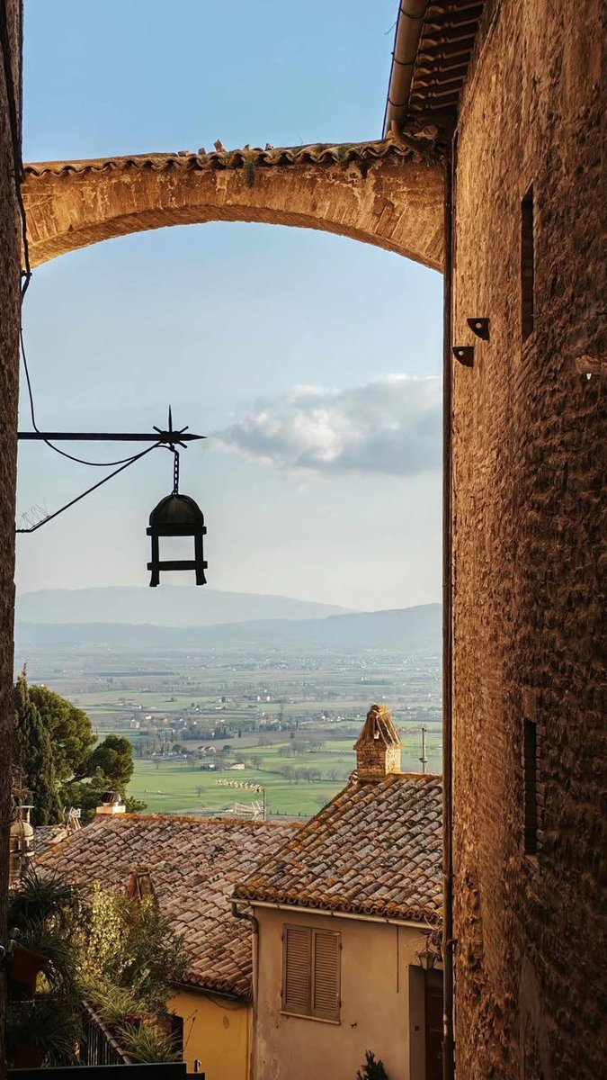 Assisi Italy tweet media