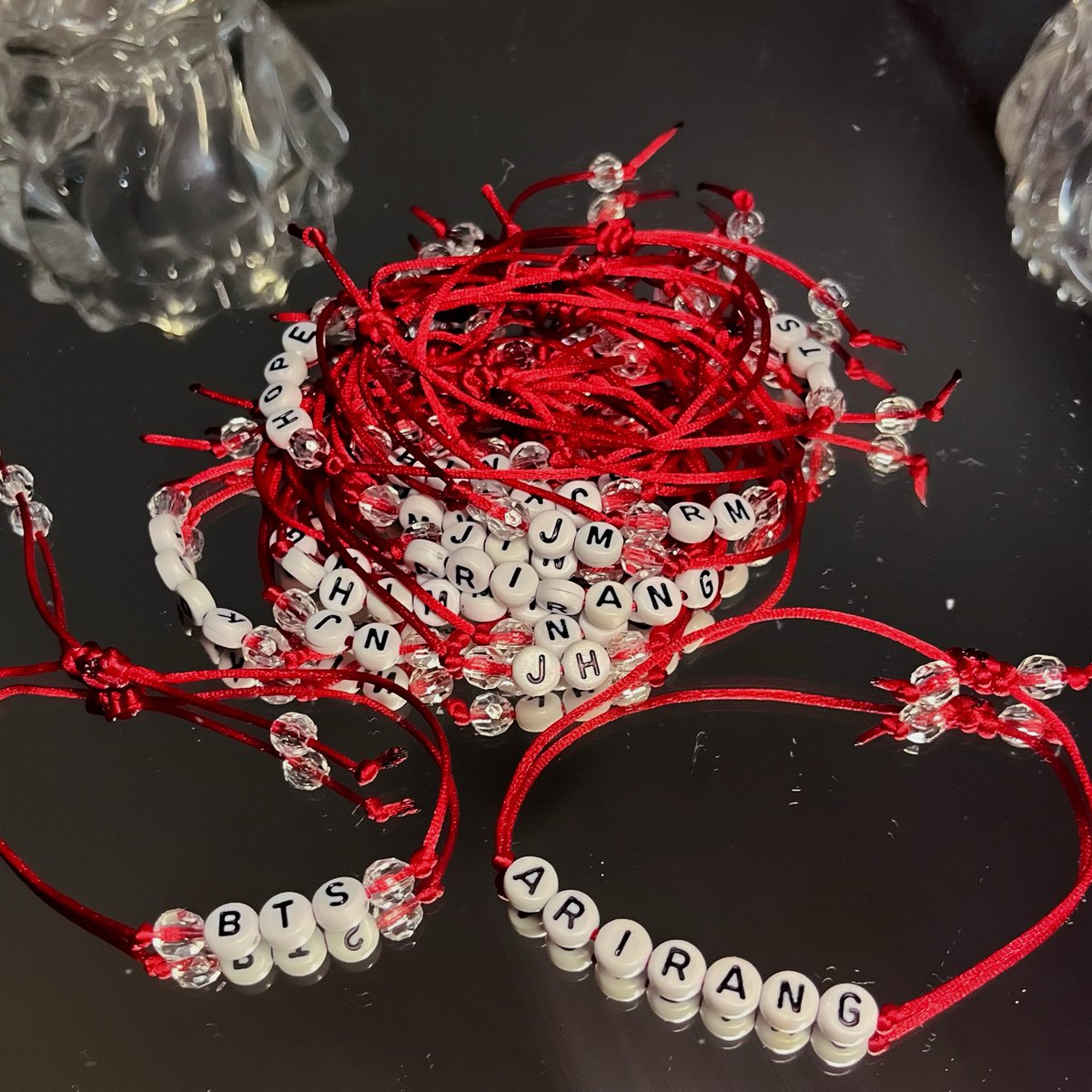 yssa. VAI VER O BTS tweet media