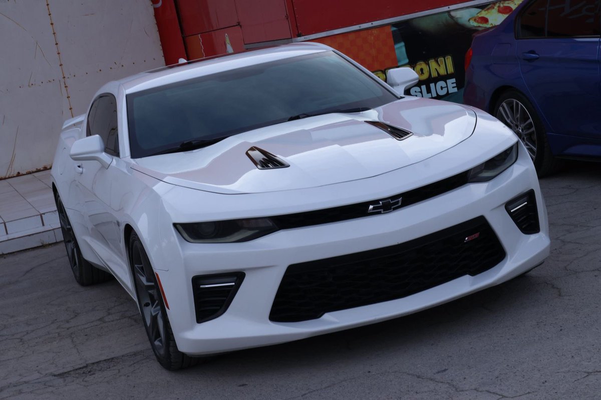 desierto_voces's tweet image. MOTORES POTENTES Y EXÓTICOS 🚗🔥

El viernes 17 de abril, la Feria de Torreón vibró con el “DRIFT &amp;amp; SLALOM”. Más de 200 autos deportivos, clásicos y tuning ofrecieron un gran espectáculo.

📷: Adrian Chávez
✍️: Ángel Morones

#VocesDelDesierto #UAL #Autos #LagunaCarFest