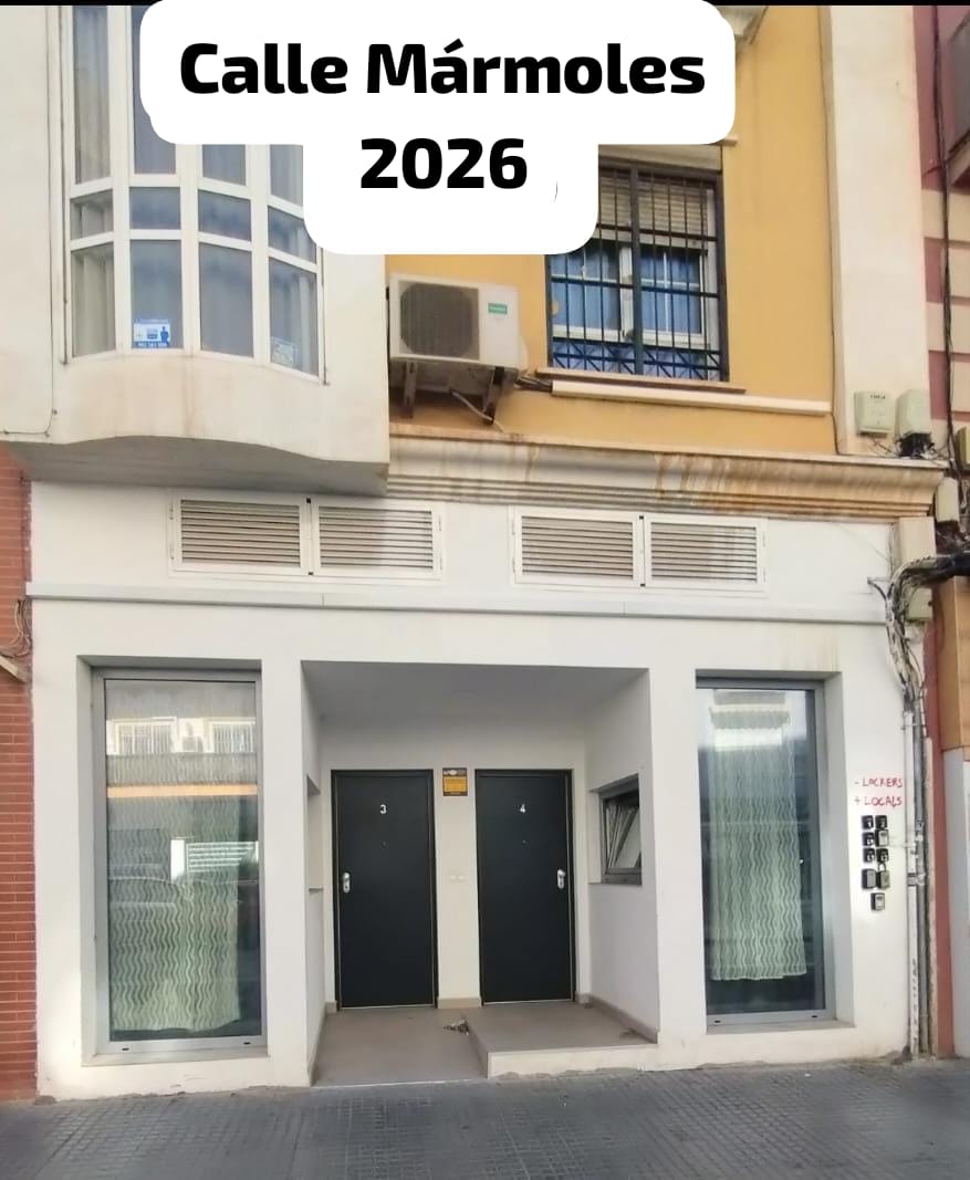 La tendencia en Málaga a Transformar los Locales en Viviendas Turísticas en lugar de negocios de cercanía, origina una especie de Calles desangeladas y sin gracia, poco dadas a encontrarte con vecinos y socializar, perdiendo fuerza la identidad de pertenencia a un barrio....