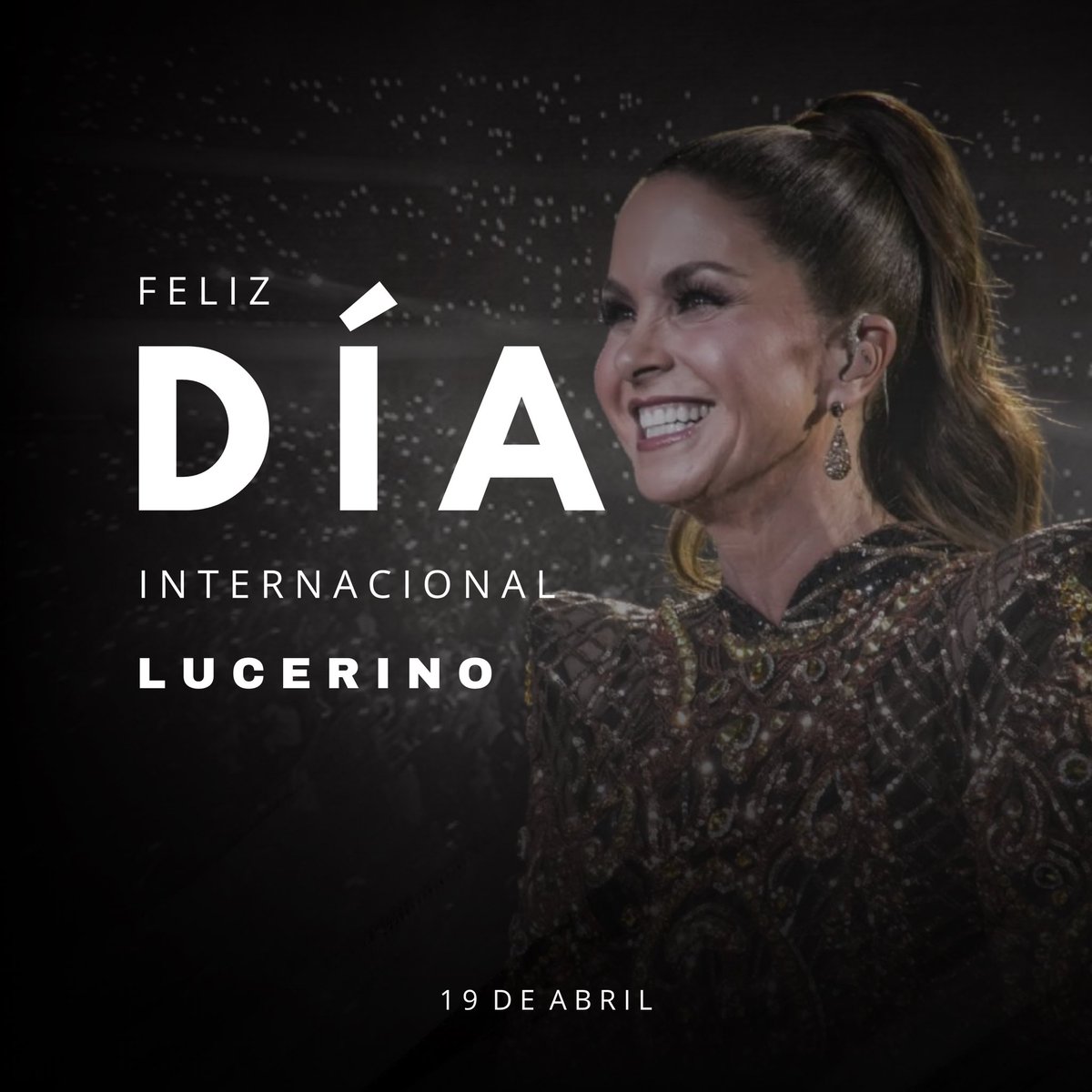 Luceroupdate's tweet photo. Ser Lucerino es viajar kilómetros solo por verla en concierto, cantar cada canción con el corazón y compartir esa emoción única con otros fans. Es formar parte de una comunidad que ha crecido con ella y que une a distintas generaciones. 🩷

#DiaInternacionalLucerino https://t.co/FToP08sDws