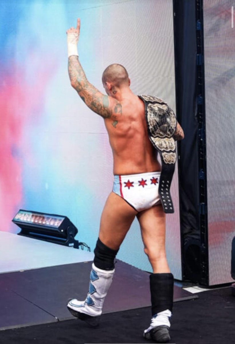 YXNGSHARKSZN's tweet image. DESERVED!

Now lay low fuckin bitch.

Know where you belong with that performative Dramatheatre.
#AEW #AEWDYNAMITE #wrestlemania #smackdown #wweraw #AEWCOLLISION #AEWALLINLONDON 🇬🇧 ‘23