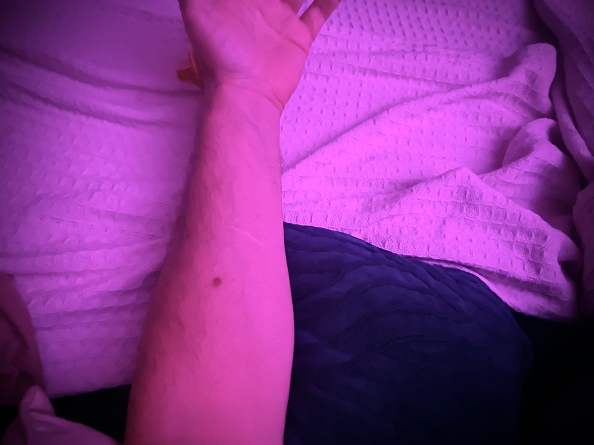 Lone Sloan tweet media