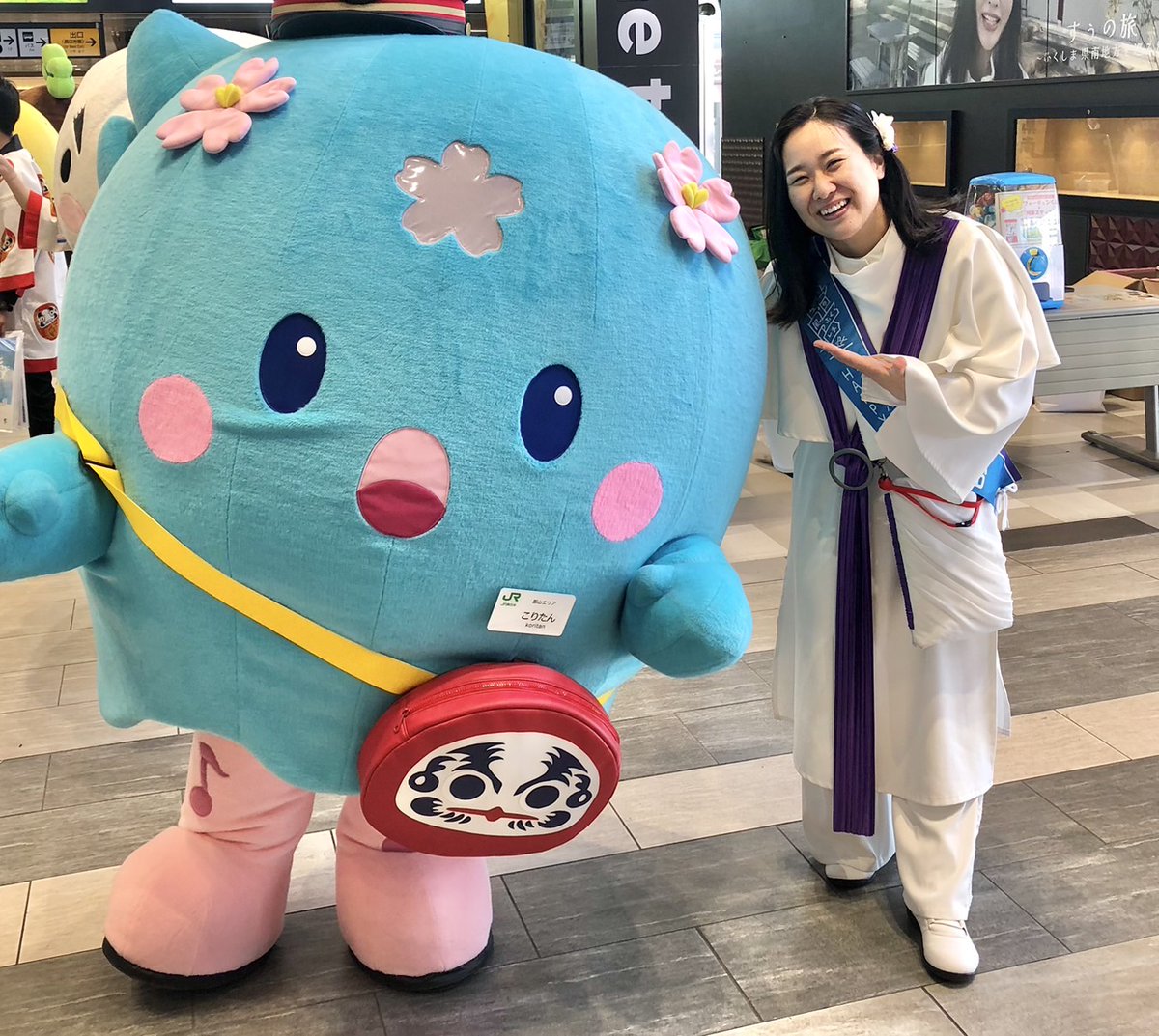 こんにちは！醸です！

JR仙台駅・東西自由通路にて行われた
「ふくしまDC特別企画 ふくしまアート巡回展 in JR仙台駅」！
お立ち寄りいただいた皆さま、ありがとうございました🙌

美味しい食や美しい自然、景色などなど、福島県にはステキな「ふくしまアート」がたくさん！