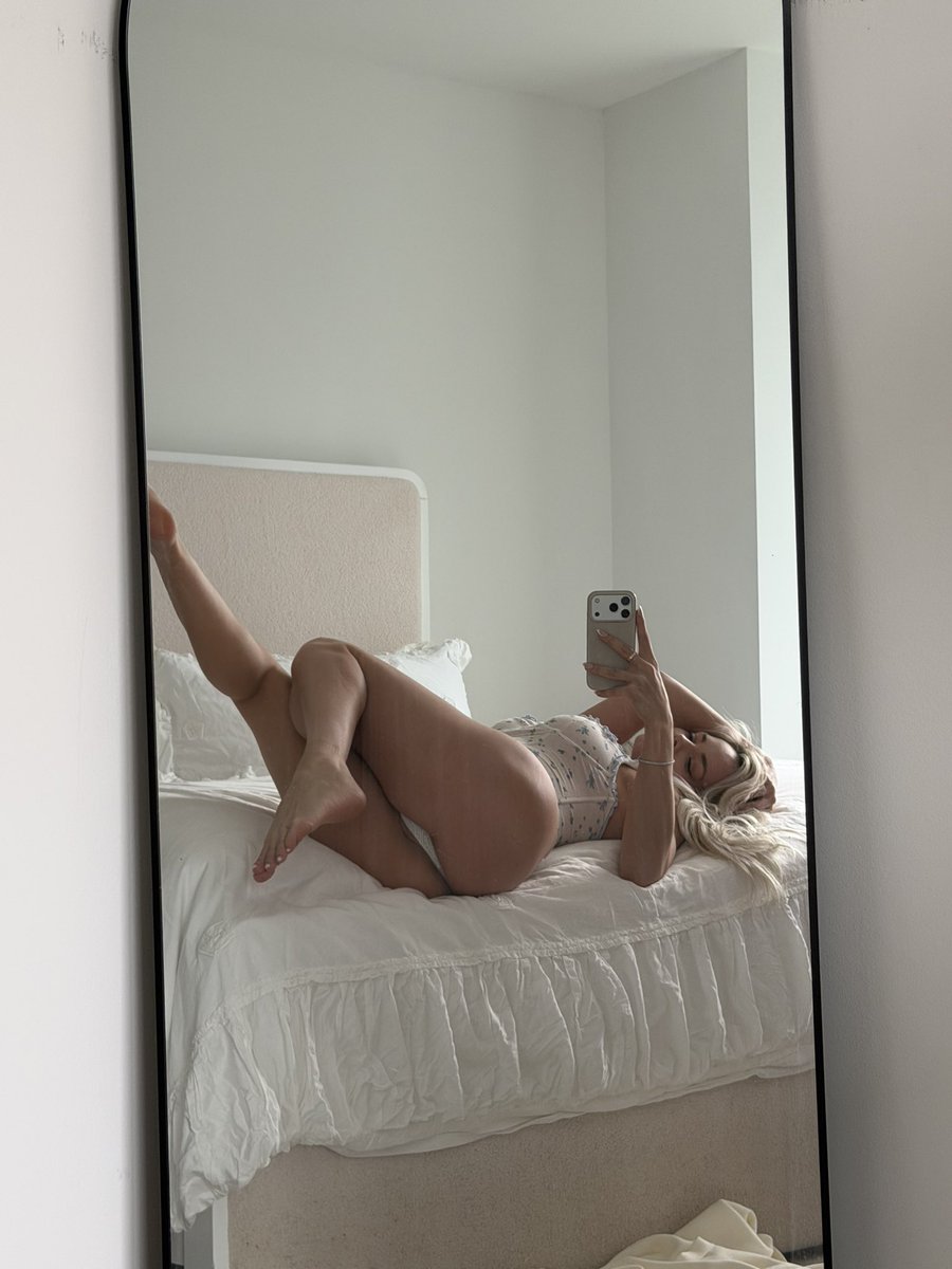 Sapphire Howell tweet media