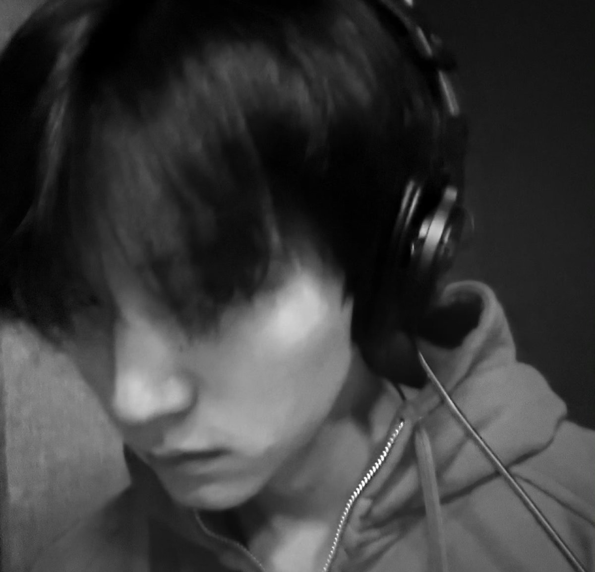 Mixing and vibin' 🎧