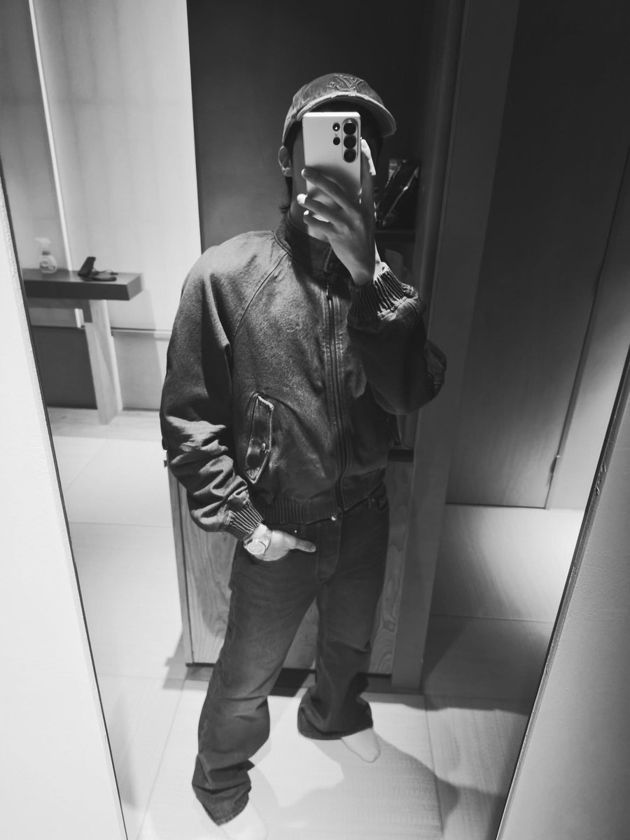 BTS Updates & Translations tweet media