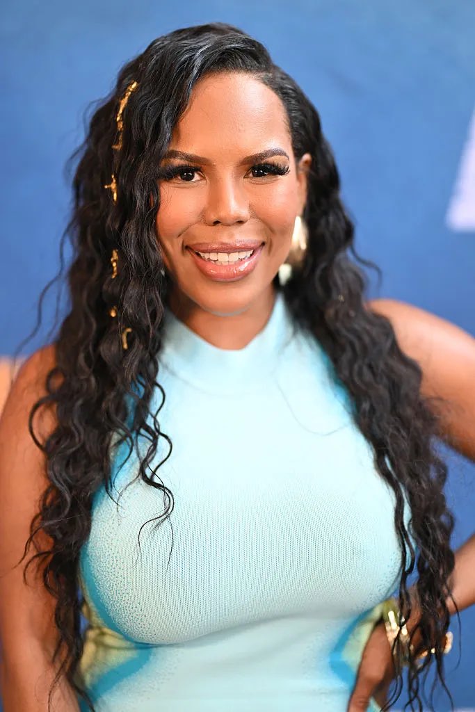 BravoByKaeleb's tweet image. kelli wasn’t in tonight’s episode and it was PHENOMENAL 😍😍😍 more of this please #RHOA