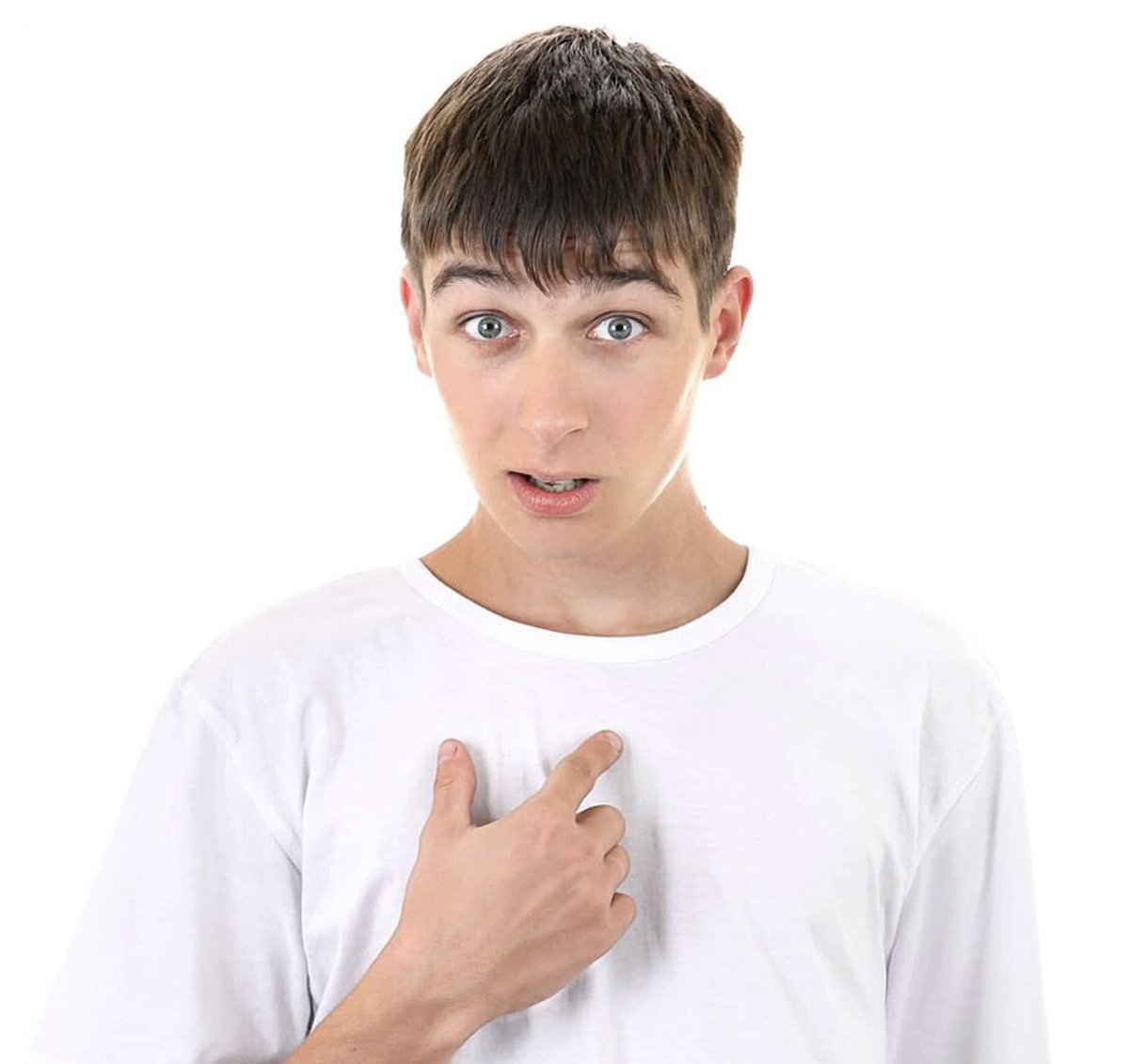 cris 🍮_(:3」z)_ tweet media