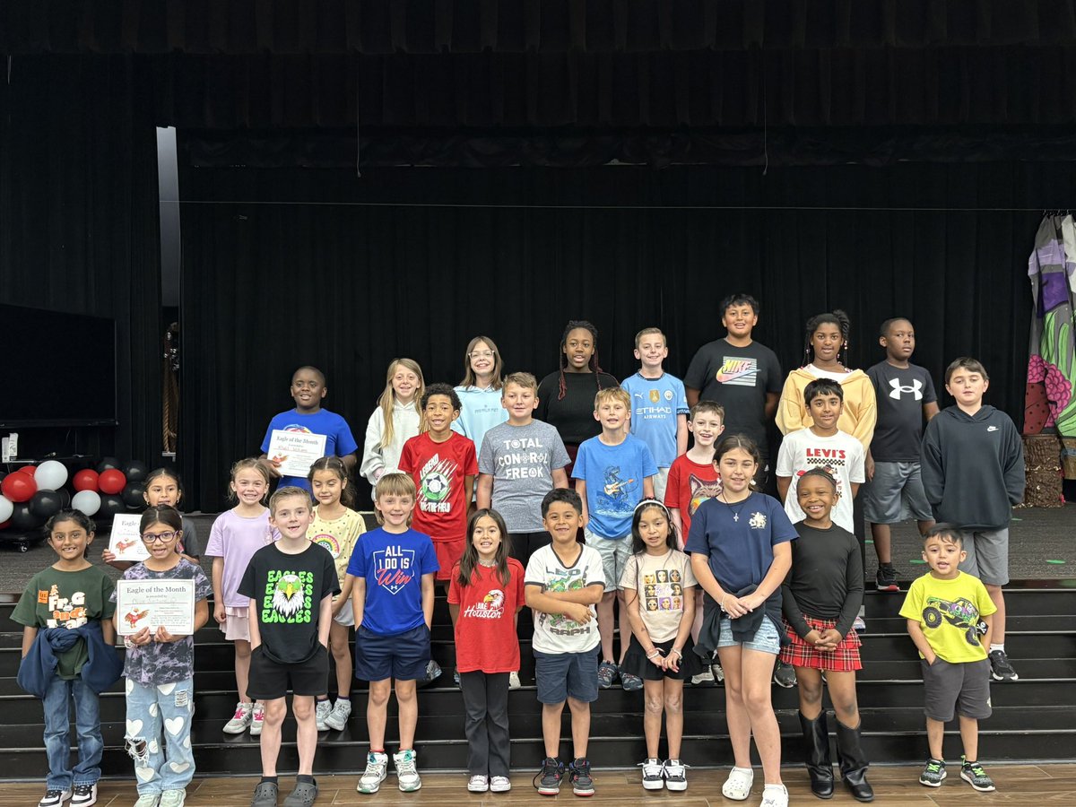 MrsDavis_ESE's tweet image. So proud of our March Eagles of the Month!  Keep SOARing Eagles!!! #ESESoar #FocusOnTheGood @HumbleISD_ESE