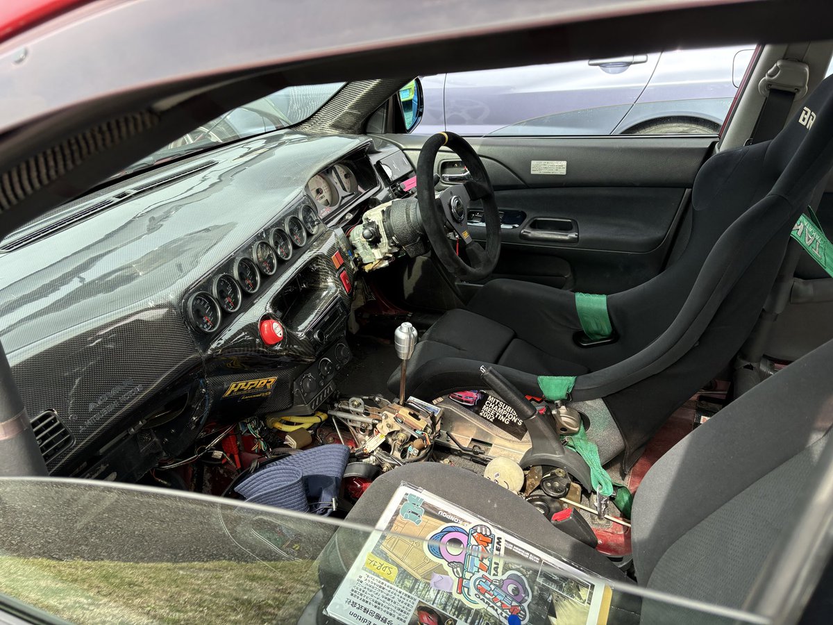 うん☆たん tweet media