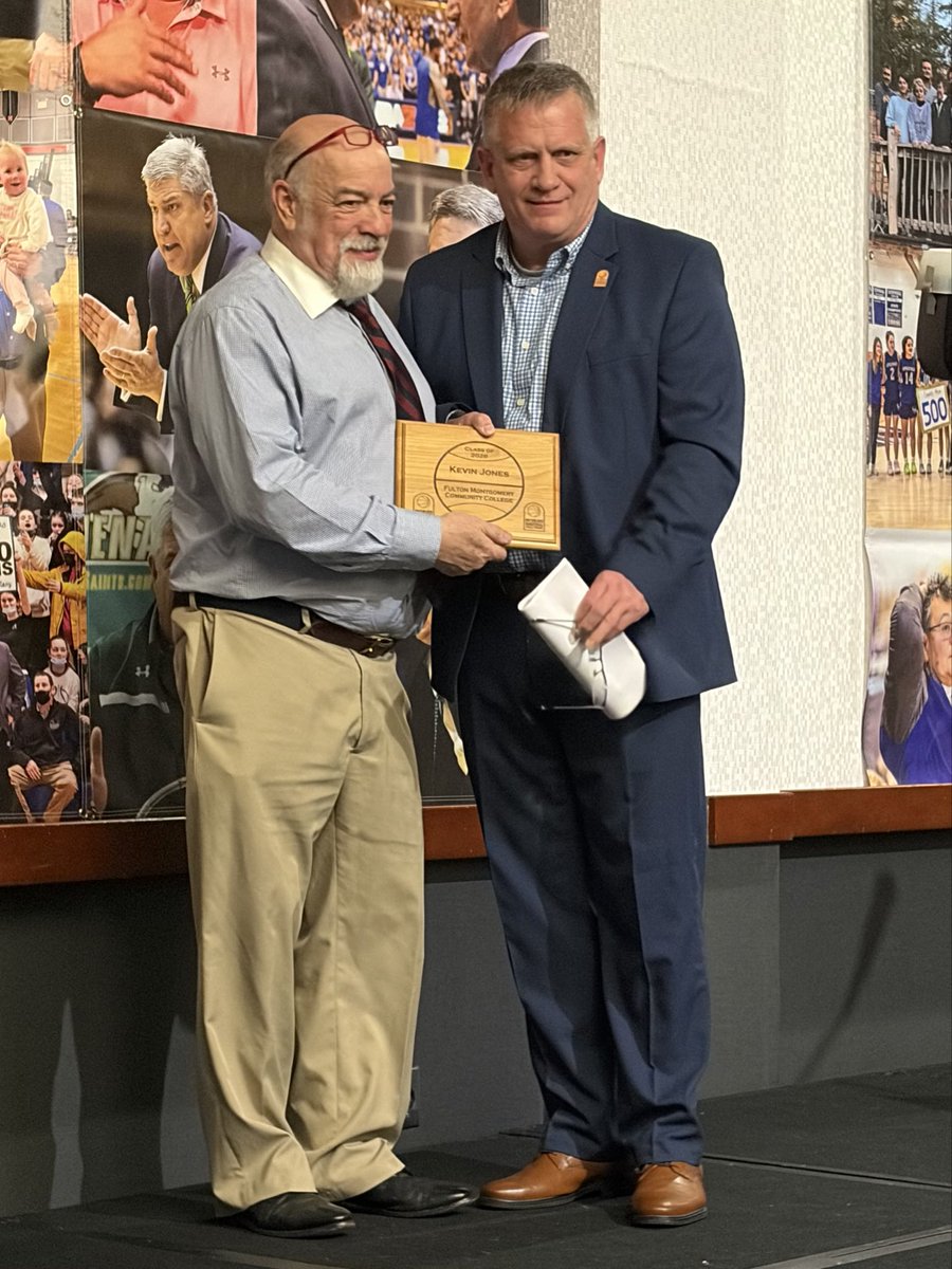 fmcc_athletics's tweet image. #HallOfFamer Congratulations to our Head Women’s Basketball Coach, Kevin Jones on tonight’s induction into the New York State Basketball Hall of Fame! 👏🏀 From building champions to shaping lives, the impact goes far beyond the game. 🐐